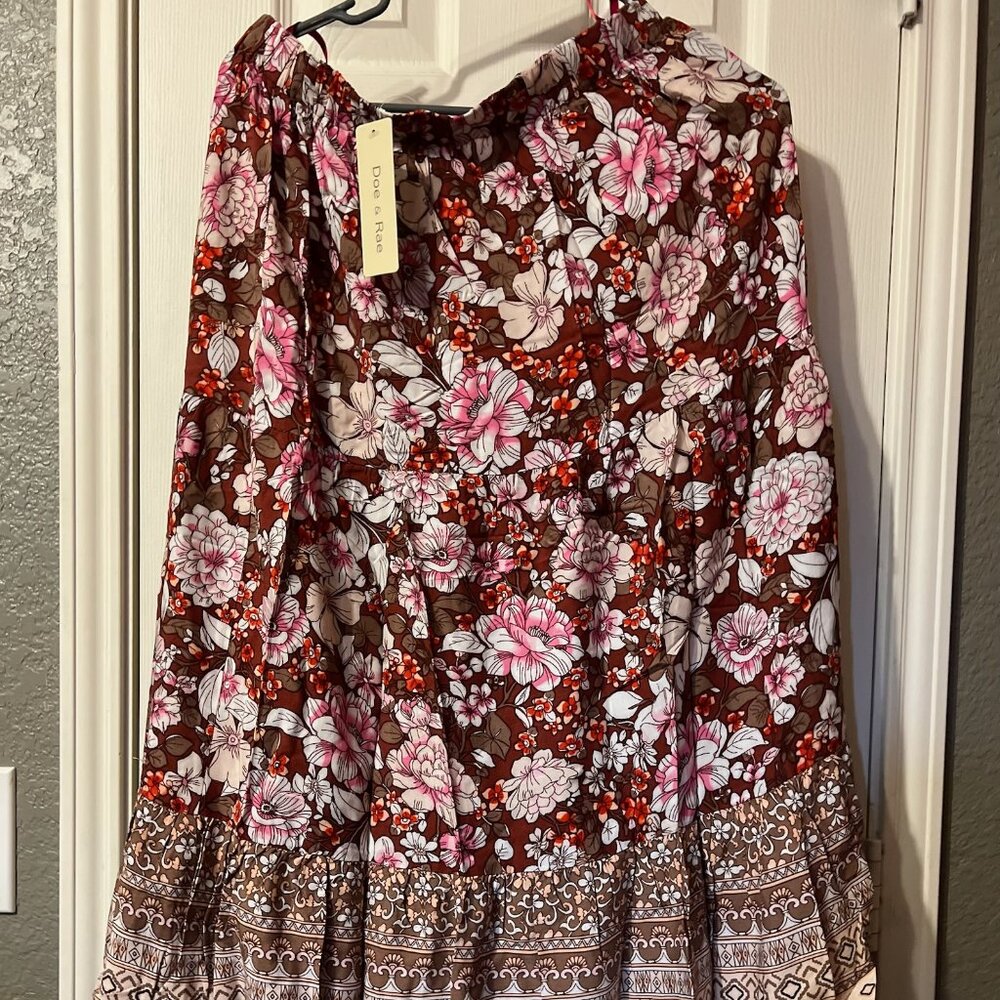 Border Print Floral Tiered Skirt. Color rust.